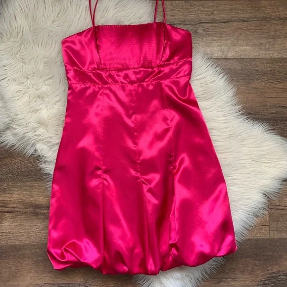 Make Offer Y2K Hot Pink Dress - Picture 10 of 17